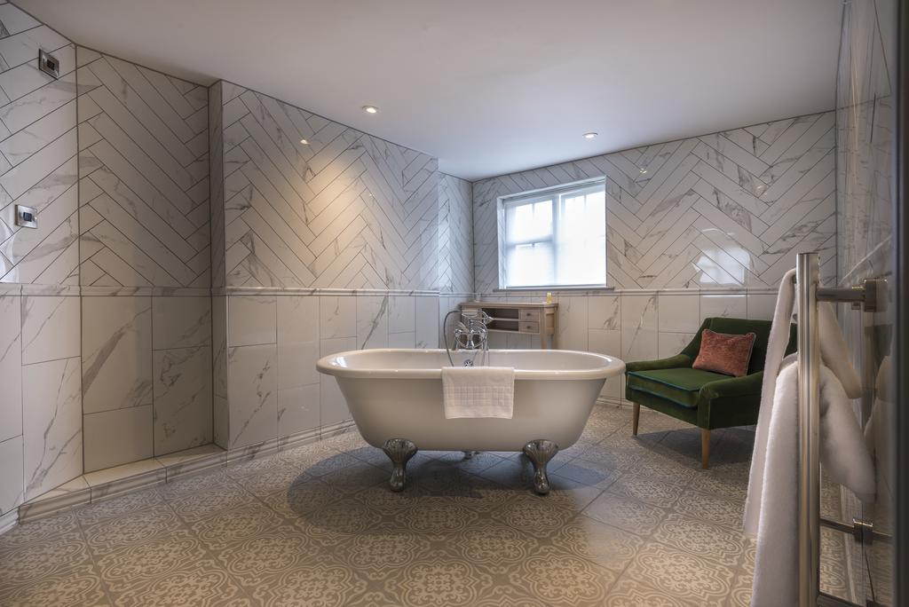 The Three Swans Hotel, Hungerford, Berkshire 外观 照片
