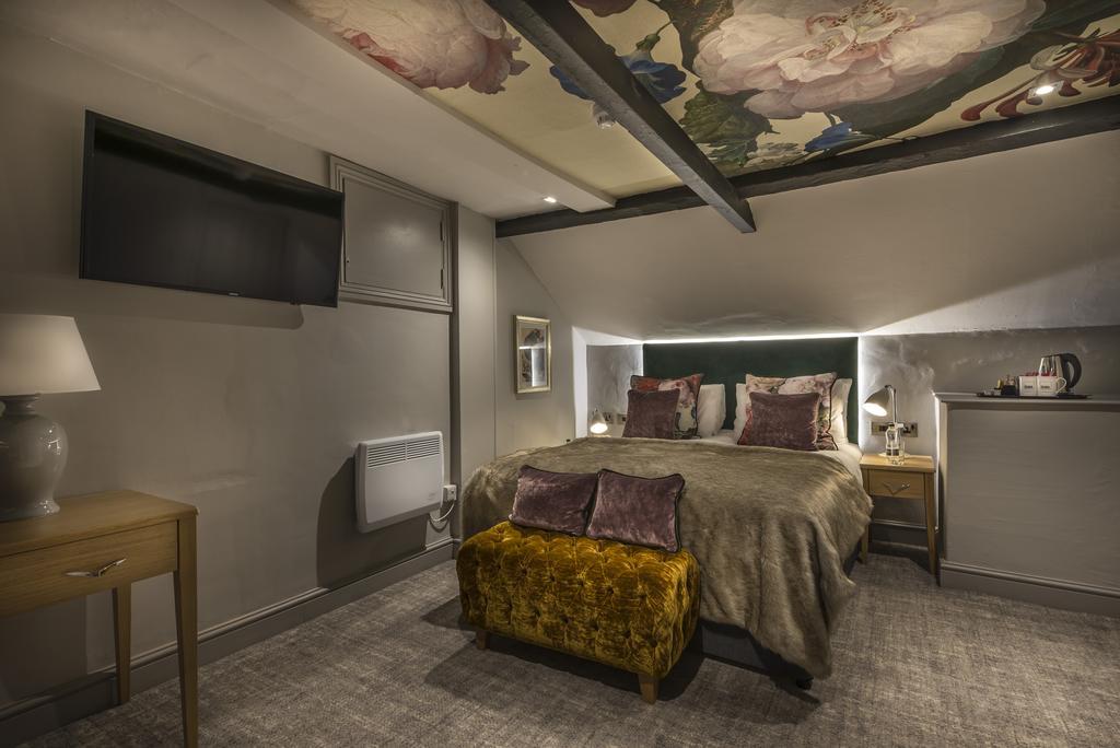 The Three Swans Hotel, Hungerford, Berkshire 外观 照片